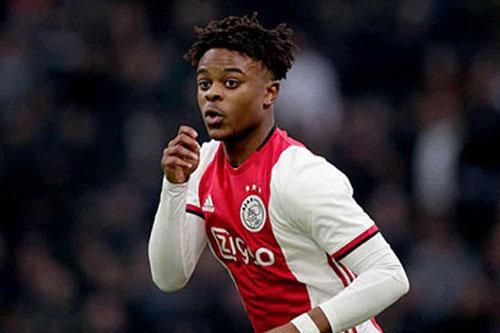 Man City 'mê mệt' Vua phá lưới U17 World Cup