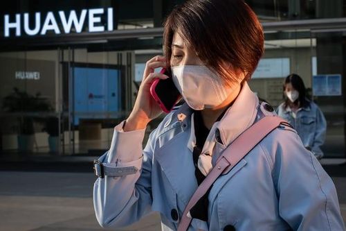 Huawei tặng khẩu trang cho Canada và Pháp là động thái thương mại?