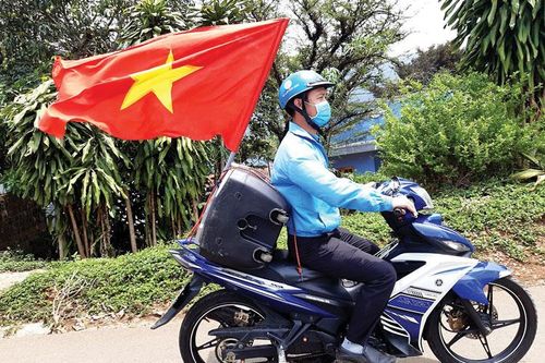 Chàng Bí thư Đoàn năng nổ tham gia phòng, chống dịch