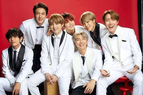 Chuyện kỳ lạ: Một tân binh vừa xuất hiện đã có chỉ số thương hiệu ngang BTS