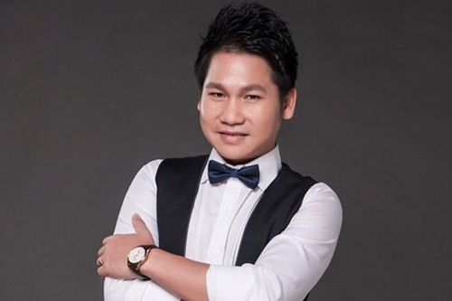 Ca sĩ Trọng Tấn kêu gọi ủng hộ 10 tấn gạo tặng người nghèo tại Hà Nội