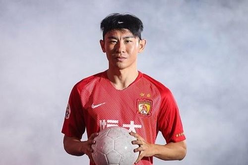 Tuyển thủ Trung Quốc bị CLB sa thải vì dùng biển số giả