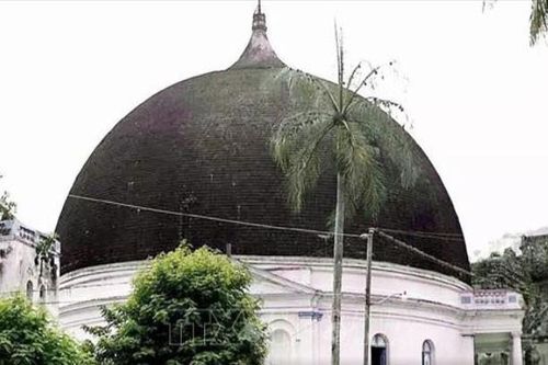 Cháy nhà thờ hơn 200 tuổi tại Haiti