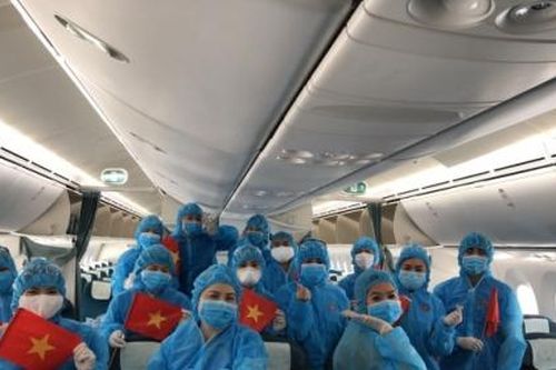 Chuyến bay đặc biệt đưa công dân Anh và công dân Việt Nam hồi hương
