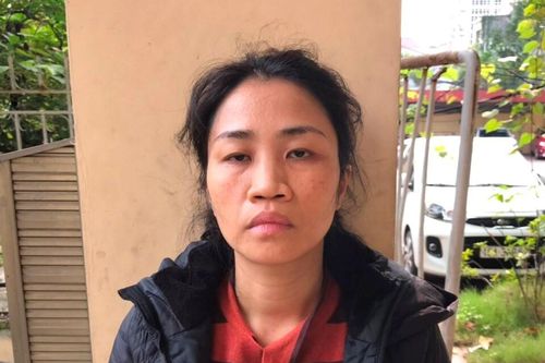 Người phụ nữ từ chối đo thân nhiệt, giật khẩu trang, tát công an lãnh án 6 tháng tù treo