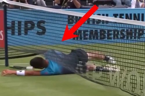 Những tai nạn khó đỡ trên sân tennis