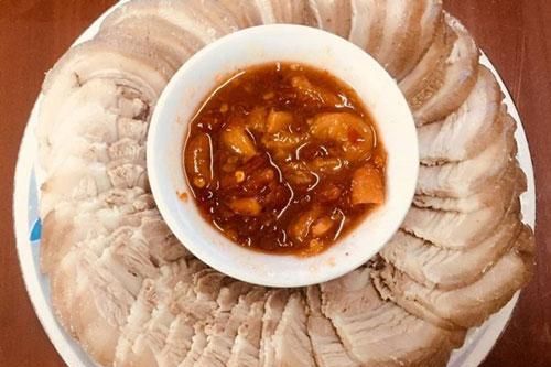 Mẹo luộc thịt heo đông lạnh không hôi, trắng thơm, mềm ngọt