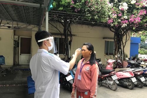 Ngày 15-4: Khánh Hòa đang theo dõi, cách ly 13 trường hợp