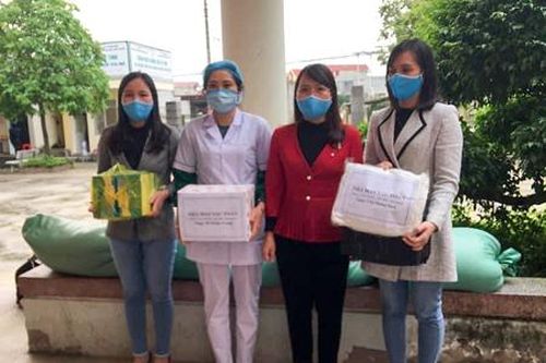 Phụ nữ Yên Mô chung tay phòng chống dịch Covid-19