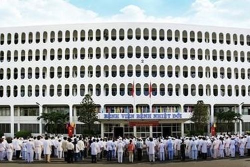 Bệnh nhân 91 được hồi sức tích cực, thở máy, lọc máu