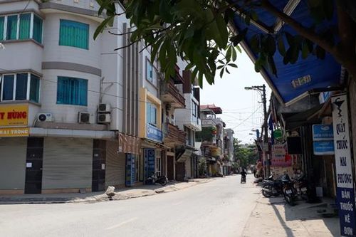 Ngày thứ 14 thực hiện cách ly xã hội trên địa bàn Hà Nội: Ngoại thành khá nghiêm, nội thành vẫn nhiều vi phạm