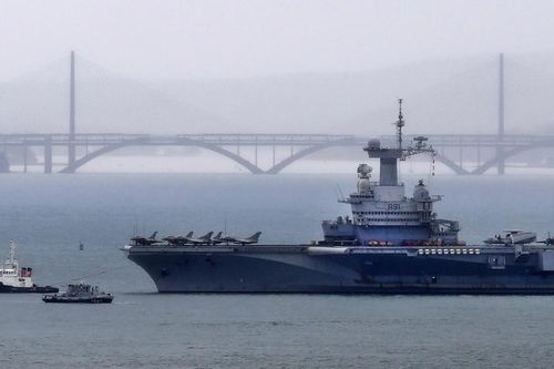 668 thủy thủ trên tàu sân bay Pháp đã nhiễm Covid-19