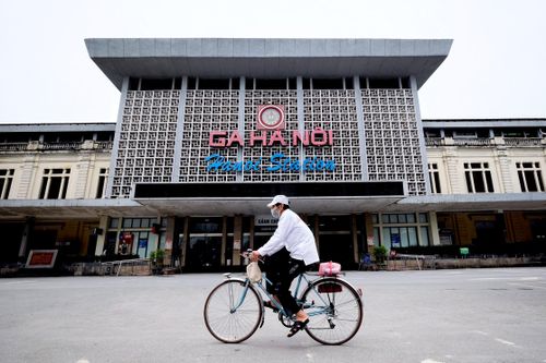 Vì sao không cần thiết phong tỏa Hà Nội?