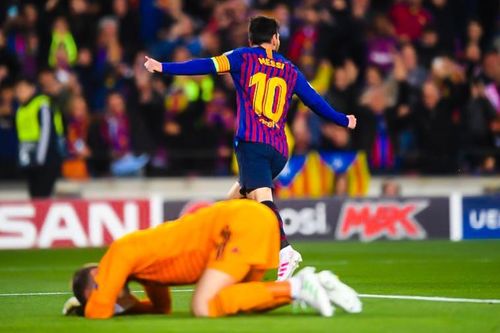 Tròn 1 năm De Gea mắc sai lầm ngớ ngẩn trước Messi