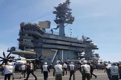 'Ổ dịch Covid-19 trên tàu sân bay USS Theodore Roosevelt không liên quan đến Việt Nam'