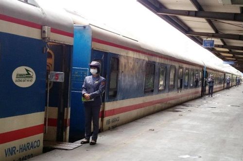 Đường sắt sẽ chạy tăng tàu nhanh trong đợt 2 cách ly xã hội