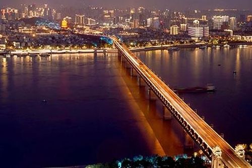 Vũ Hán sắp vận hành lại các tuyến logistic quan trọng