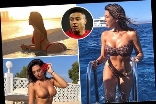 Sao M.U vướng lưới tình mỹ nhân Playboy