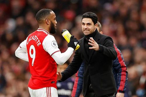 Arsenal tống khứ 'ông kễnh' thu về cục tiền