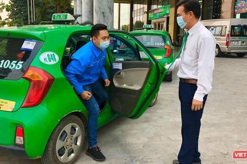 TP.HCM tiếp tục miễn phí 200 xe taxi vận chuyển người bệnh