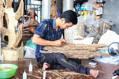 Trầm lắng làng trầm