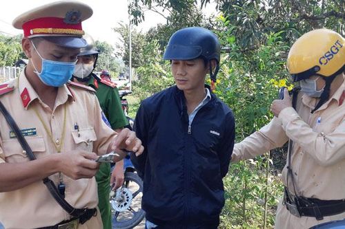 Vừa ra tù lại phạm tội tàng trữ ma túy