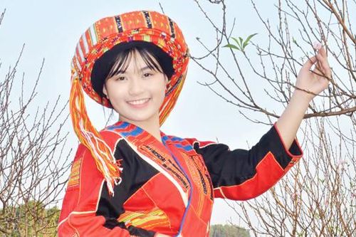 Nét duyên dáng trong trang phục của người Pà Thẻn