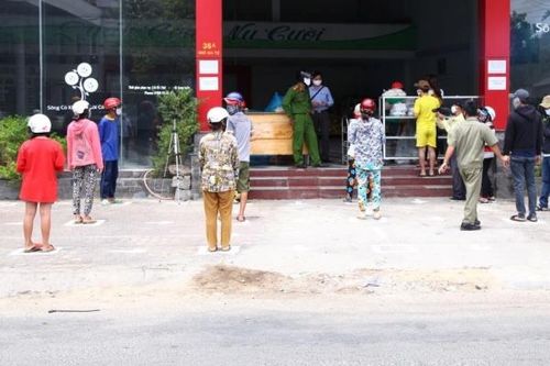 Quán cơm 1.000 giữa đại dịch COVID-19 ở Phan Rang, Ninh Thuận