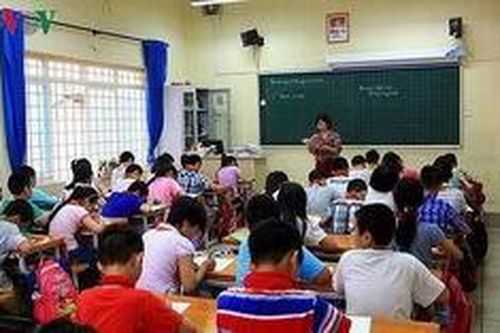 Bổ nhiệm, xếp lương giáo viên tiểu học khi tuyển dụng