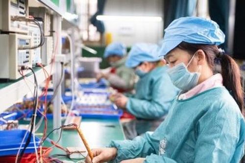 Tổng trị giá xuất nhập khẩu 3 tháng đầu năm đạt 122,73 tỷ USD