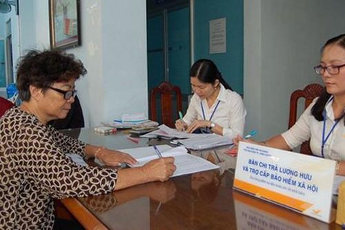 Hưởng BHXH một lần - lợi trước mắt, thiệt thòi lâu dài