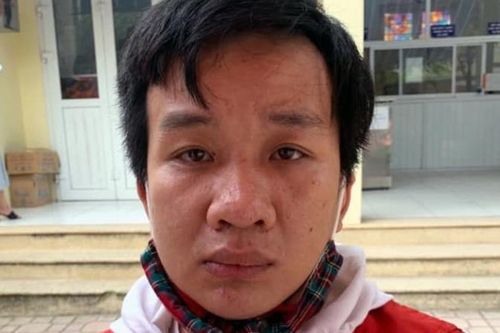 Tạm giữ hình sự nhân viên giao hàng cướp giật tài sản