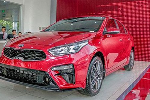 Kia Cerato giá rẻ, bất ngờ hạ 'knock-out' Mazda 3 2020, Honda Civic