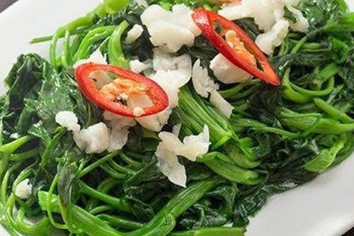 Đây mới là cách ăn rau muống an toàn nhất các mẹ Việt nên áp dụng ngay