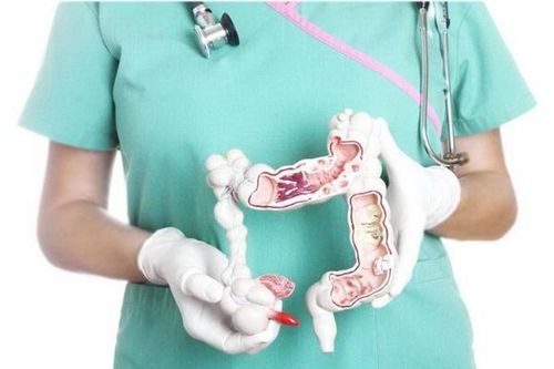 Không chủ quan với bệnh viêm ruột