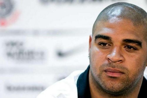 Adriano và những ngôi sao bất trị của bóng đá thế giới