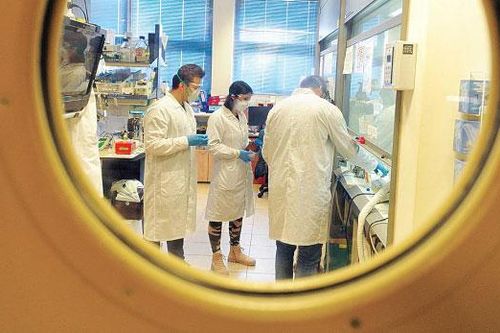 Vaccine - đường trở lại của thế giới