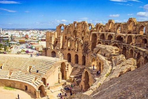 Tunisia nỗ lực vượt qua khủng hoảng
