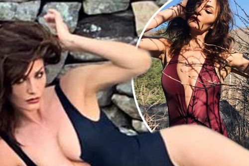 Cựu thiên thần nội y Helena Christensen dáng đẹp 'bốc lửa' ở tuổi 51