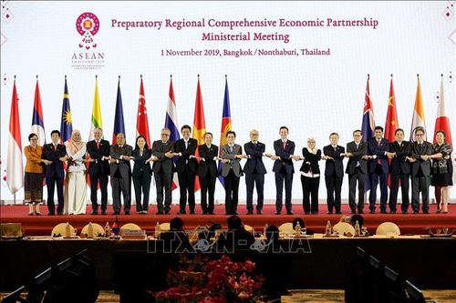 Nỗ lực ký kết RCEP vào cuối năm nay tại Việt Nam