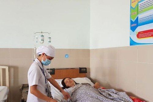 Cấp cứu thành công một bệnh nhân nữ có máu đục như sữa