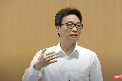 Phó Thủ tướng Vũ Đức Đam: 'Kiểm soát dịch bệnh, chung sống an toàn, điều chỉnh tích cực'