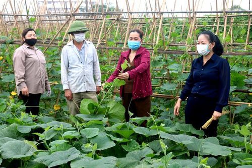 Ấm áp tình người