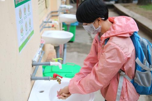TP.HCM cho học sinh tiếp tục nghỉ học đến hết 3/5
