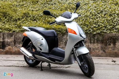 Nên mua xe số hay xe ga để chạy xe công nghệ?