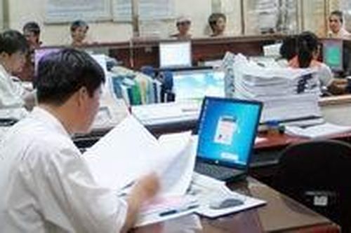Công chức, viên chức biệt phái được hưởng chế độ thế nào?