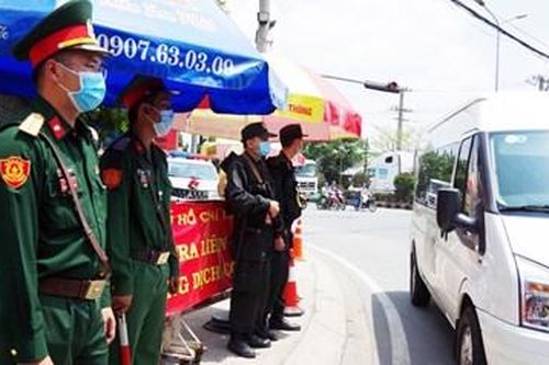 TP Hồ Chí Minh tăng cường hoạt động chốt, trạm kiểm soát dịch bệnh
