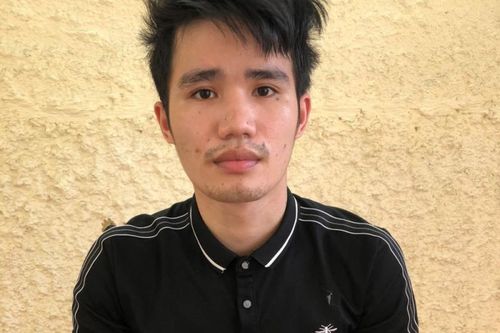 Đâm 3 nhát vào người bạn cùng phòng do mâu thuẫn việc đi đổ rác trong khu cách ly