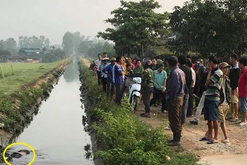 Phát hiện một người tử vong dưới kênh dẫn nước Đại Thủy nông Nậm Rốm