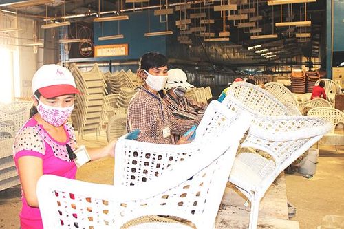 Các chủ nhà trọ: Chia sẻ với công nhân